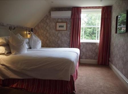 Hotel The Old Bridge 3*